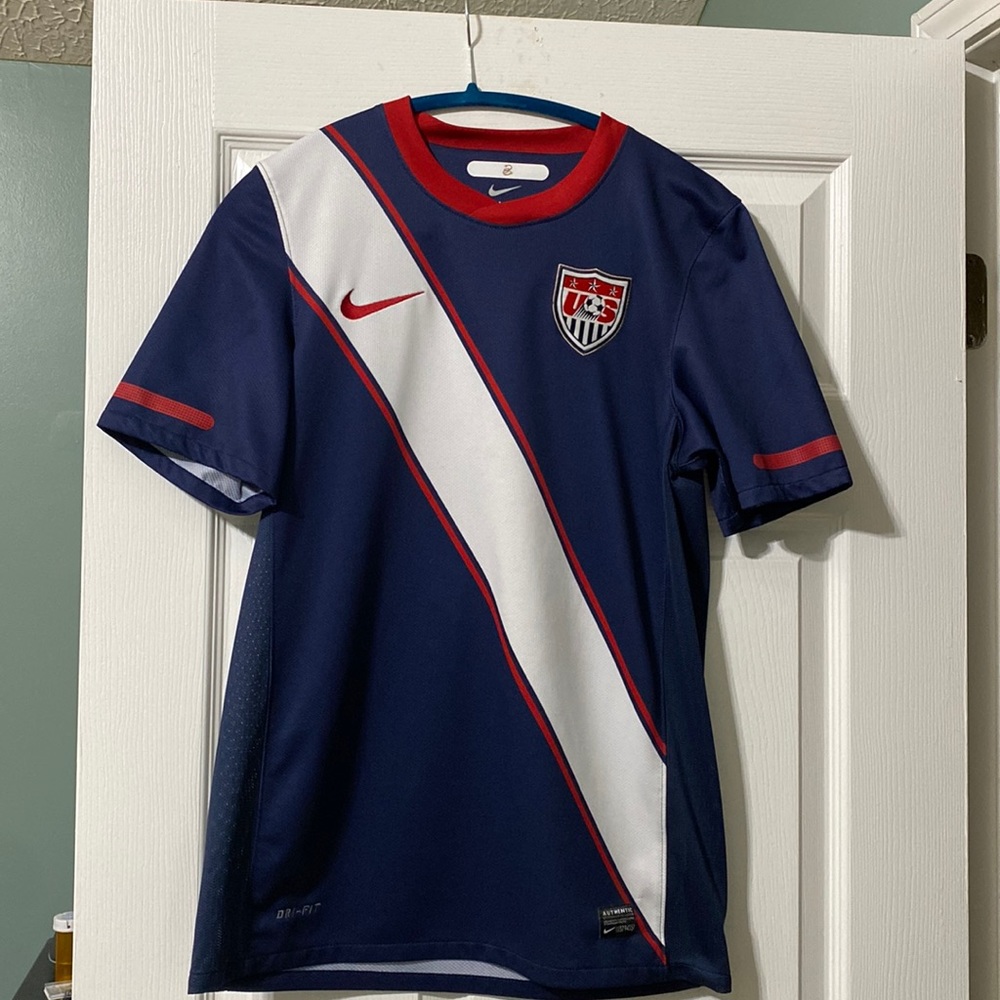 Men’s USA soccer shirt Dri Fit size S